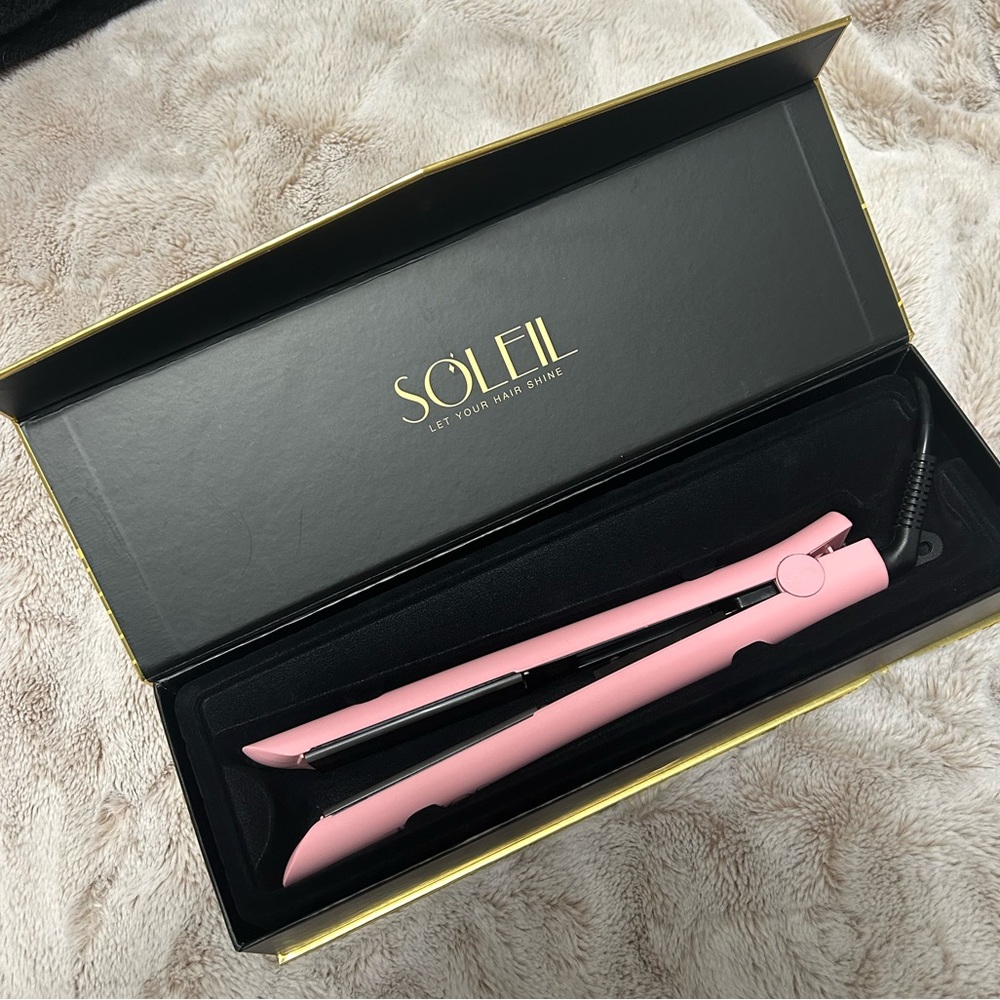 Soleil Metallic Ceramic Flat Iron-Baby Pink